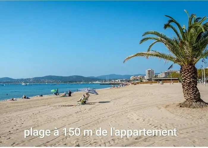 Classe 3 Etoiles A 150m De La 아파트 *