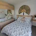 Classe 3 Etoiles A 150m De La * Фрежюс