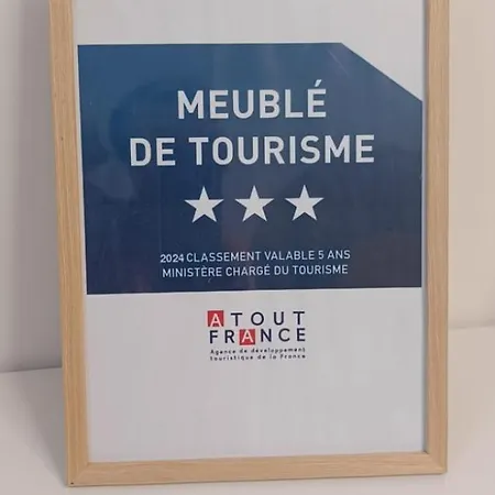 Classé 3 étoiles à 150m De La Appartamento Fréjus