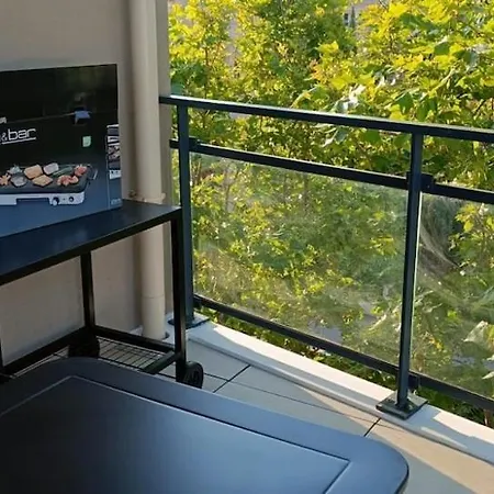 Classé 3 étoiles à 150m De La Fréjus