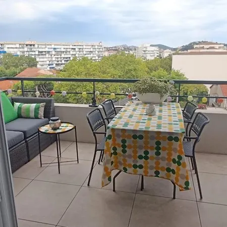 Appartement Bleu Azur Proche De La Plage * Fréjus