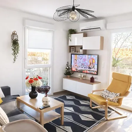 Apartamento Classé 3 étoiles à 150m De La Fréjus