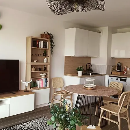 Διαμέρισμα Appartement Bleu Azur Proche De La Plage